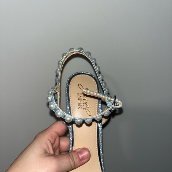 badgley mischka blue pearl heels - Picture 4 of 8